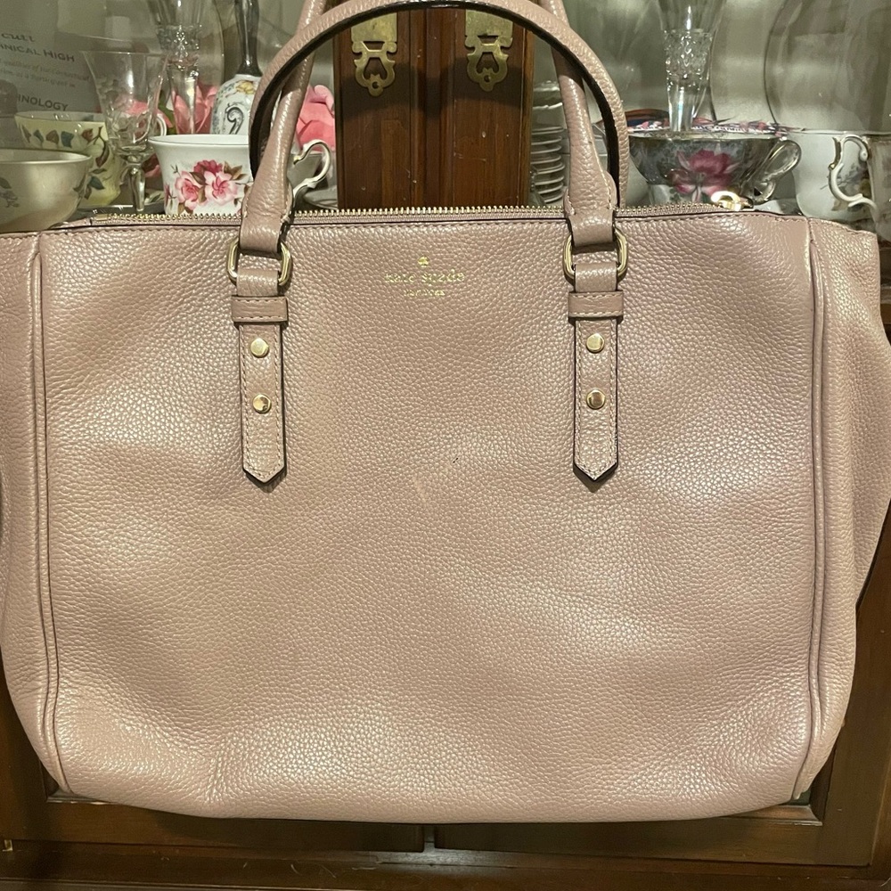 Kate Spade Mulberry Street Leighann Satchel preloved in color porcini, large